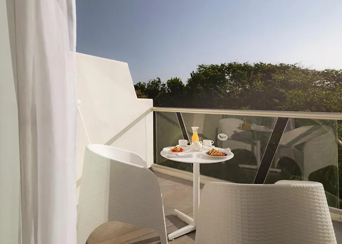 Resort Grand Sirenis Riviera Maya &